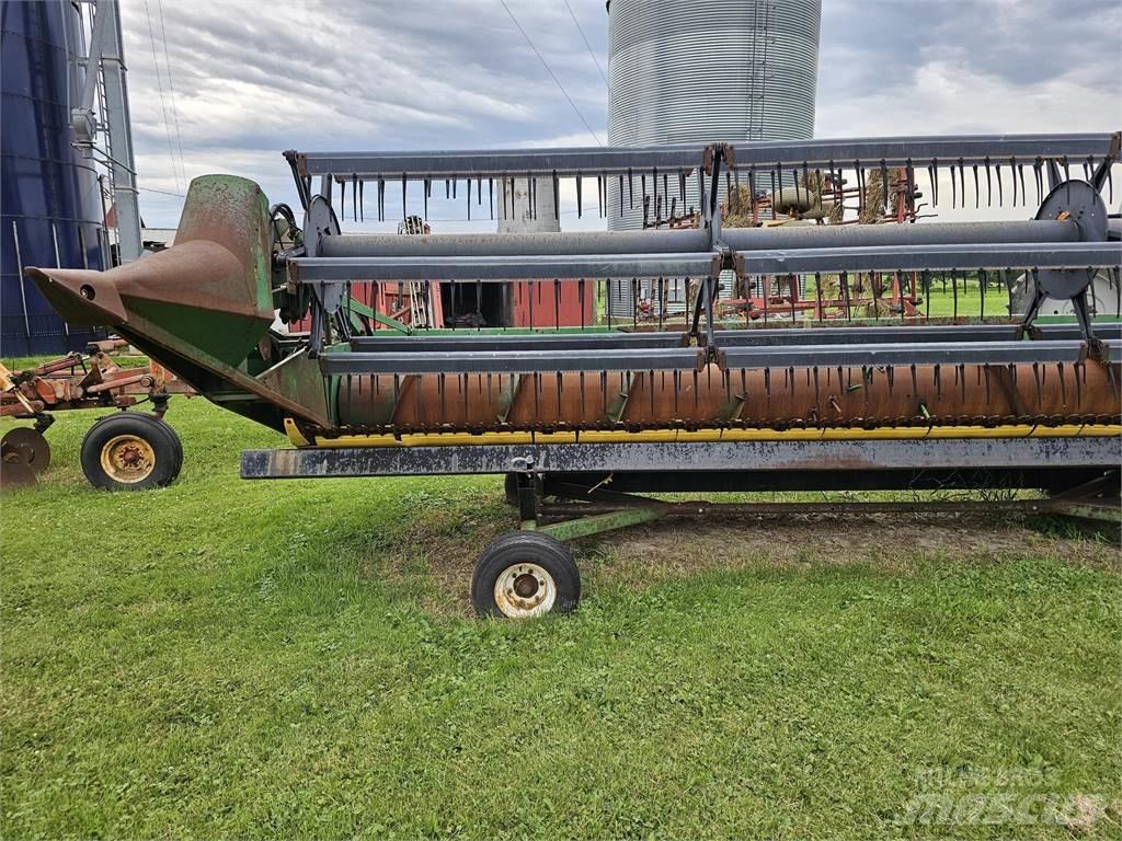John Deere 920 Kiti naudoti statybos komponentai