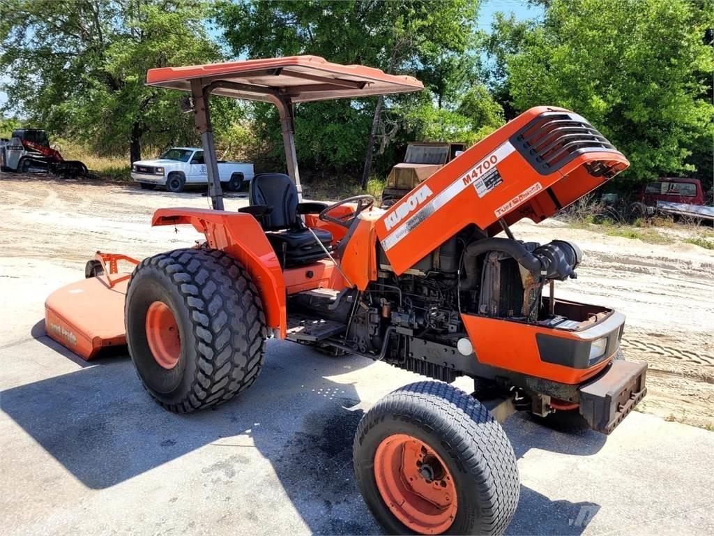 Kubota M4700 Kiti naudoti statybos komponentai
