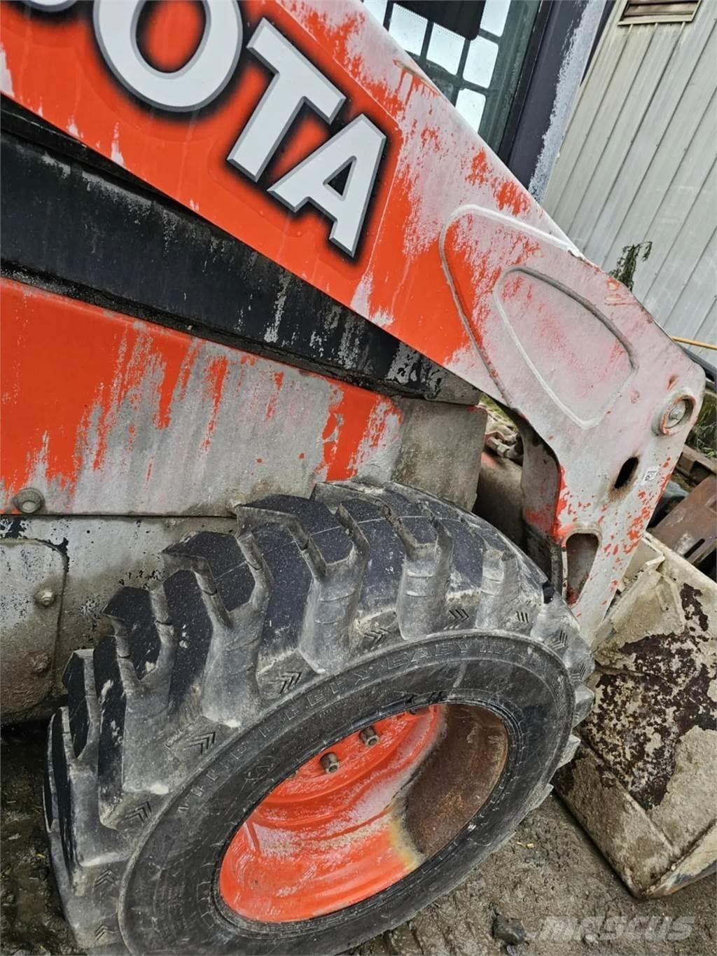 Kubota SSV75 Kiti naudoti statybos komponentai