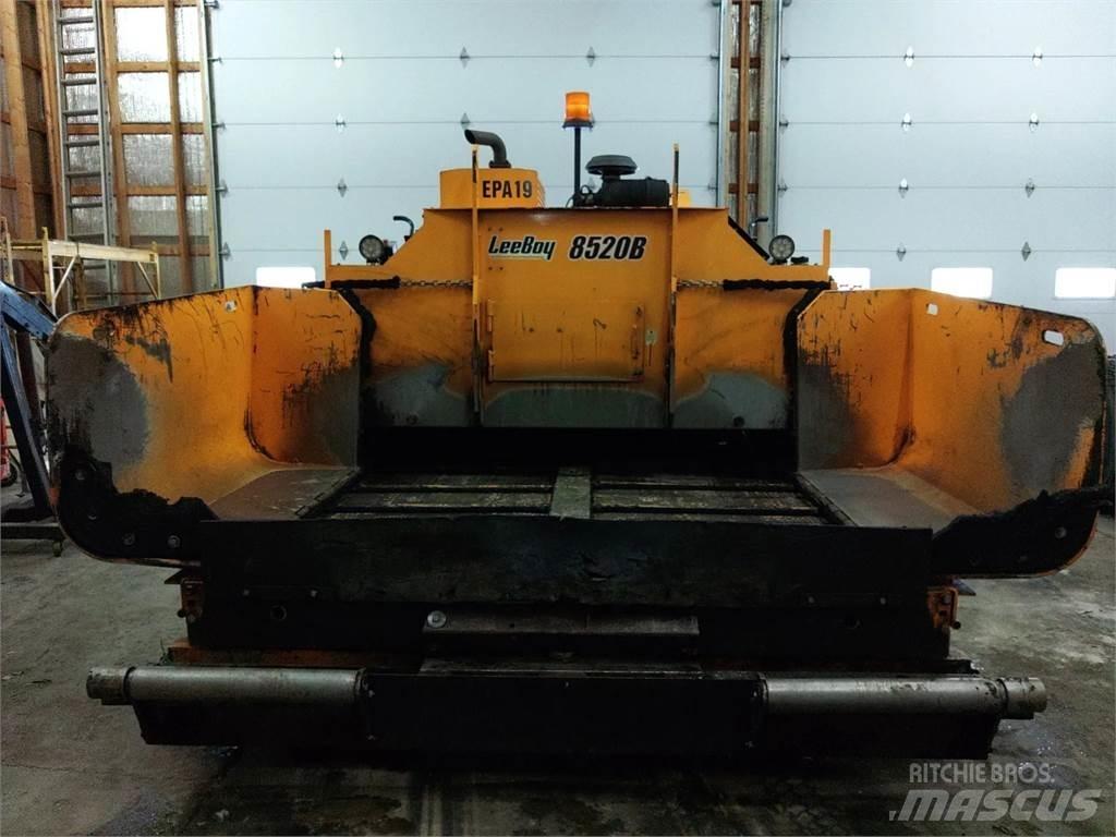 LeeBoy 8520B Asfalto klotuvai
