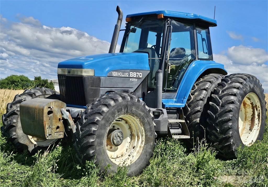 New Holland 8870 Traktoriai