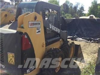 Volvo MC110 Krautuvai su šoniniu pasukimu