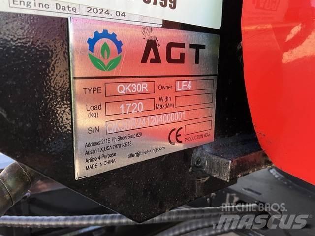 AGT QK30R Vikšriniai ekskavatoriai