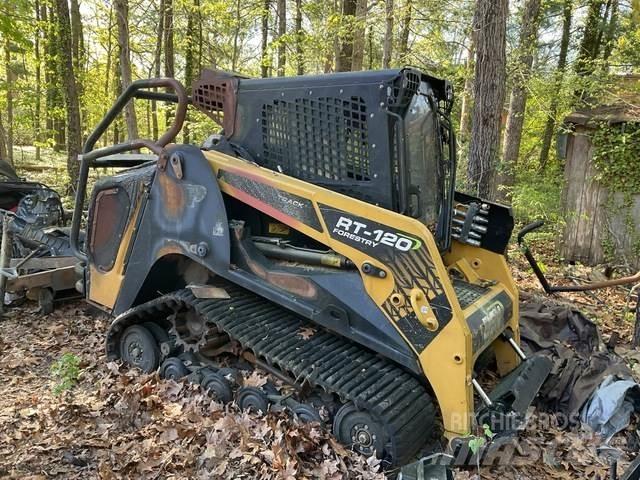 ASV RT120F Krautuvai su šoniniu pasukimu