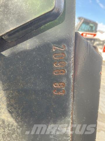 Bobcat  Atrinkimo kaušai