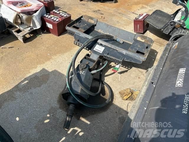 Bobcat 30C Statyba - Kita