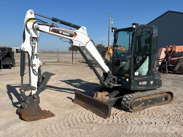 Bobcat E35 Vikšriniai ekskavatoriai