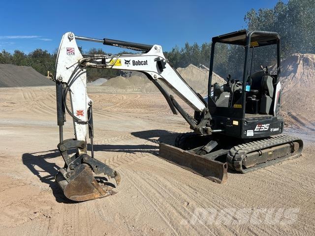 Bobcat E35i Vikšriniai ekskavatoriai