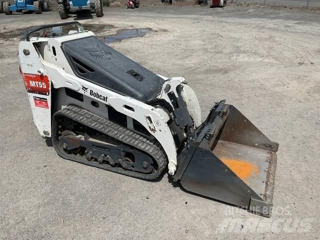 Bobcat MT55 Krautuvai su šoniniu pasukimu
