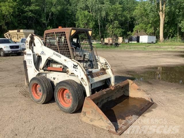 Bobcat S185 Krautuvai su šoniniu pasukimu