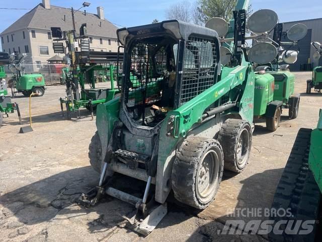 Bobcat S550 Krautuvai su šoniniu pasukimu