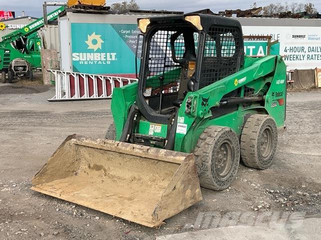 Bobcat S550 Krautuvai su šoniniu pasukimu