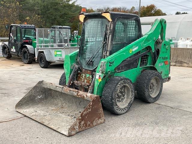 Bobcat S570 Krautuvai su šoniniu pasukimu