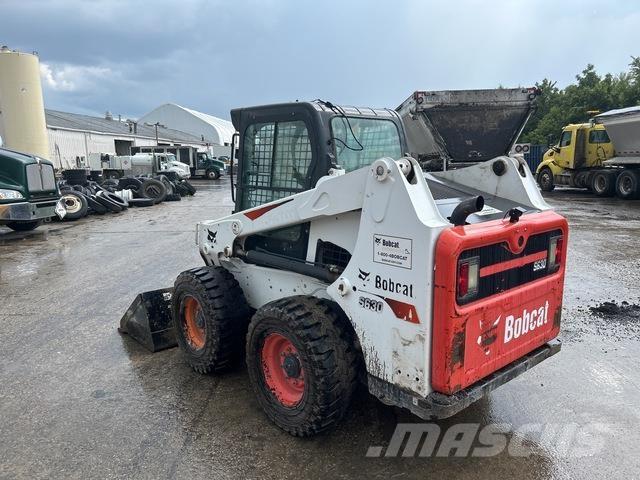 Bobcat S630 Krautuvai su šoniniu pasukimu