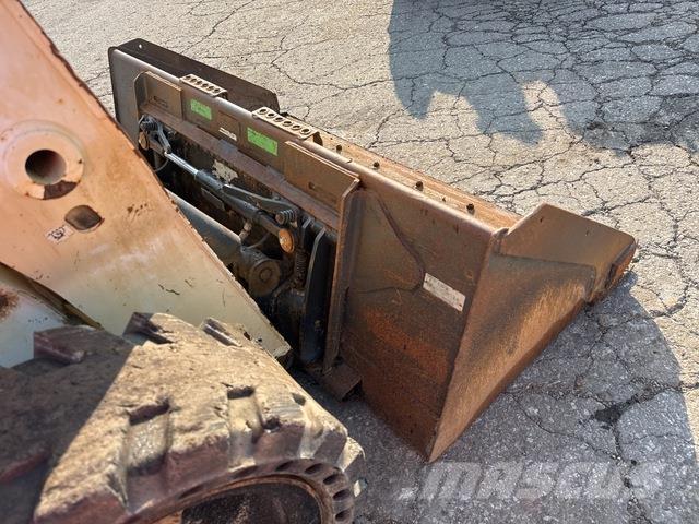 Bobcat S630 Krautuvai su šoniniu pasukimu