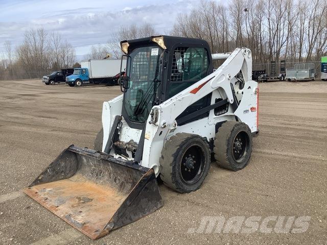 Bobcat S650 Krautuvai su šoniniu pasukimu