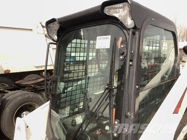 Bobcat S650 Krautuvai su šoniniu pasukimu