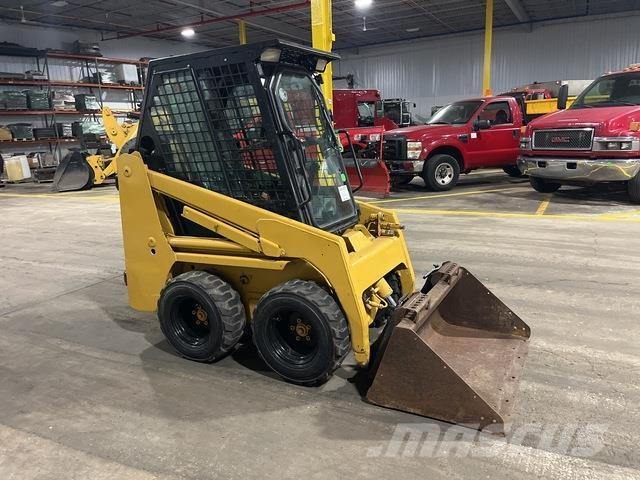 Bobcat S70 Krautuvai su šoniniu pasukimu
