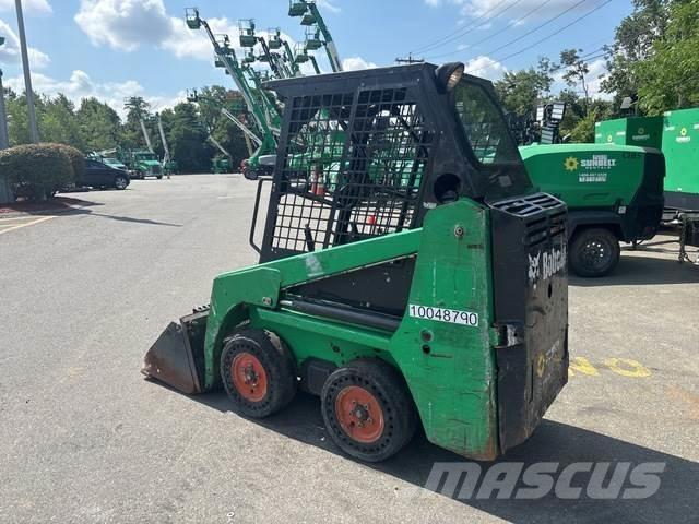 Bobcat S70 Krautuvai su šoniniu pasukimu