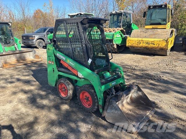 Bobcat S70 Krautuvai su šoniniu pasukimu