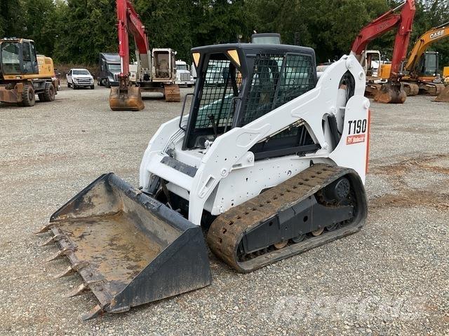 Bobcat T190 Krautuvai su šoniniu pasukimu