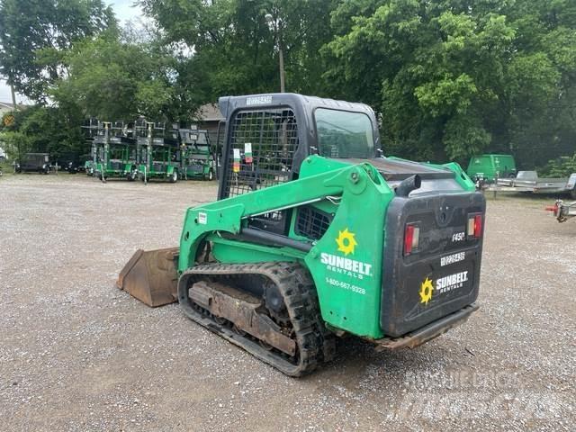 Bobcat T450 Krautuvai su šoniniu pasukimu