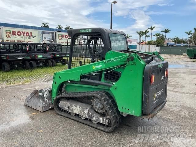 Bobcat T450 Krautuvai su šoniniu pasukimu