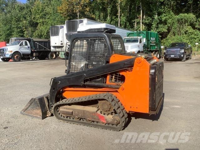 Bobcat T450 Krautuvai su šoniniu pasukimu