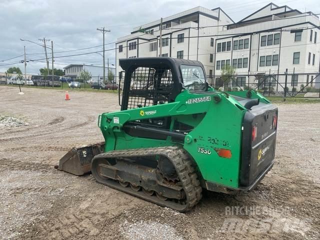 Bobcat T550 Krautuvai su šoniniu pasukimu