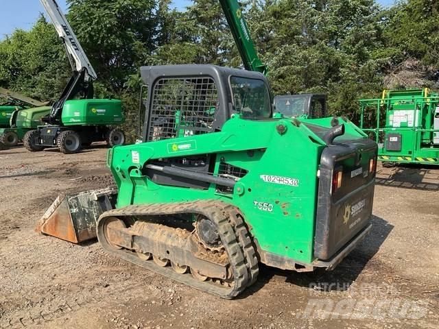 Bobcat T550 Krautuvai su šoniniu pasukimu