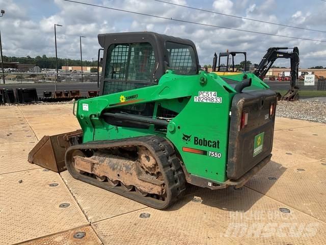 Bobcat T550 Krautuvai su šoniniu pasukimu