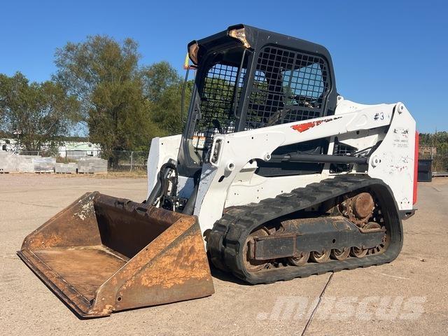 Bobcat T550 Krautuvai su šoniniu pasukimu