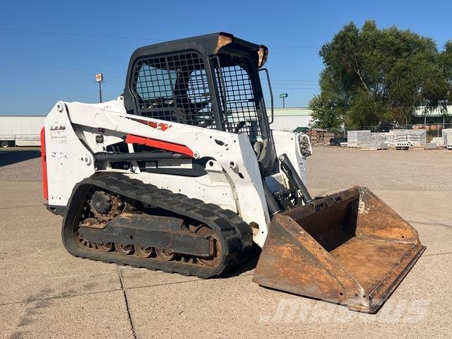 Bobcat T550 Krautuvai su šoniniu pasukimu
