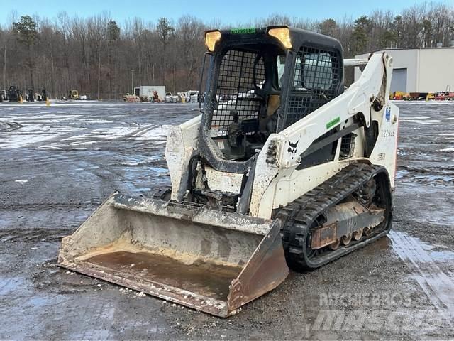 Bobcat T590 Krautuvai su šoniniu pasukimu