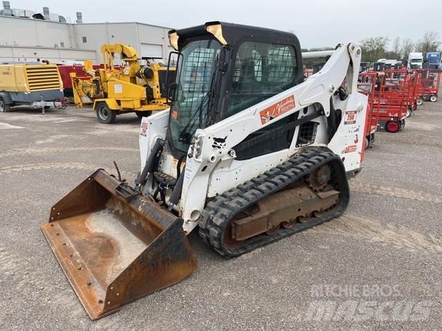 Bobcat T590 Krautuvai su šoniniu pasukimu