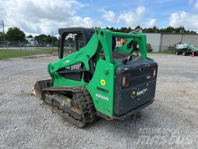 Bobcat T590 Krautuvai su šoniniu pasukimu