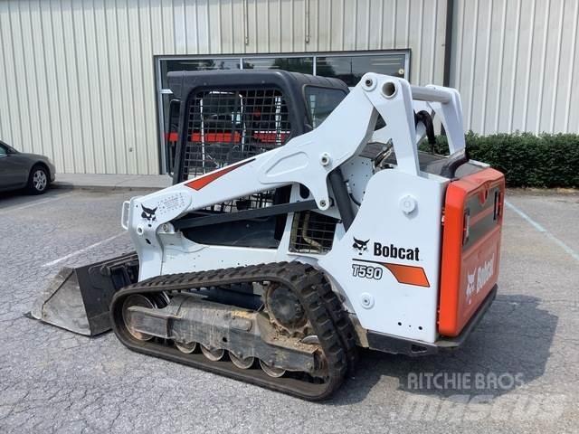 Bobcat T590 Krautuvai su šoniniu pasukimu