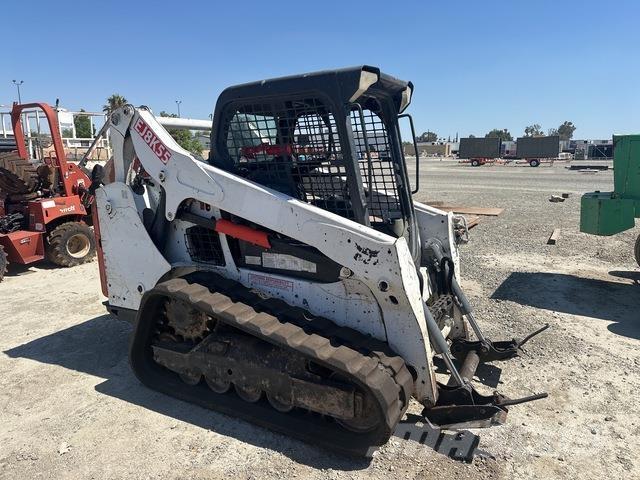 Bobcat T590 Krautuvai su šoniniu pasukimu
