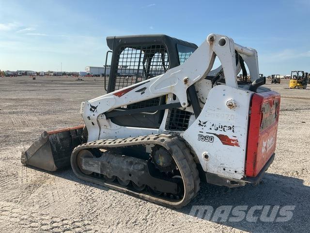 Bobcat T590 Krautuvai su šoniniu pasukimu
