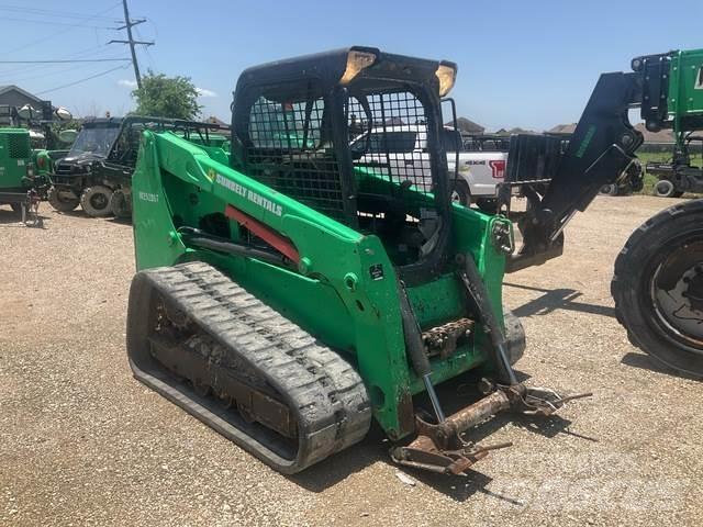 Bobcat T630 Krautuvai su šoniniu pasukimu