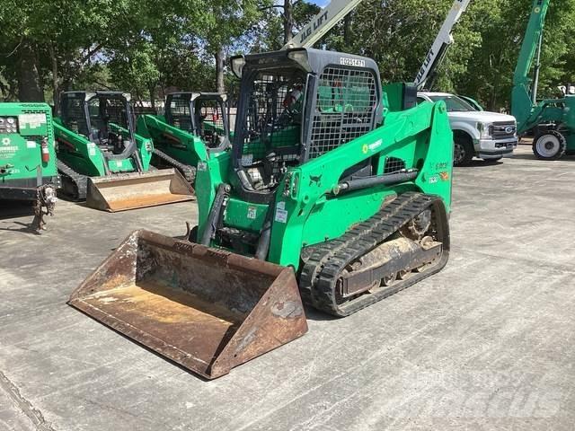 Bobcat T630 Krautuvai su šoniniu pasukimu