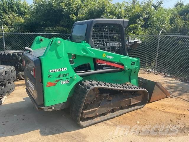 Bobcat T630 Krautuvai su šoniniu pasukimu