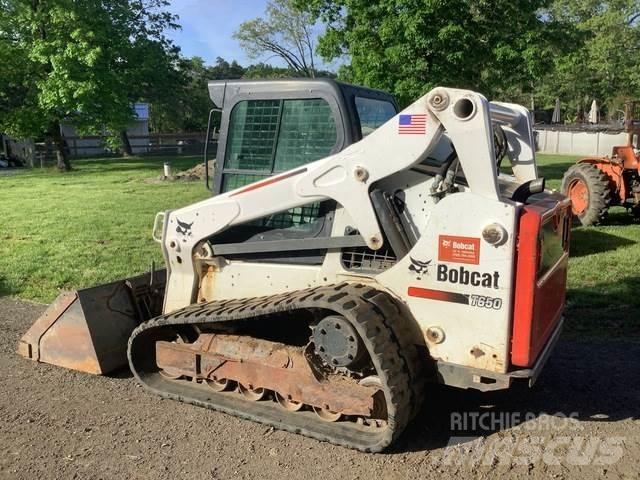 Bobcat T650 Krautuvai su šoniniu pasukimu