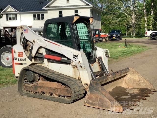 Bobcat T650 Krautuvai su šoniniu pasukimu