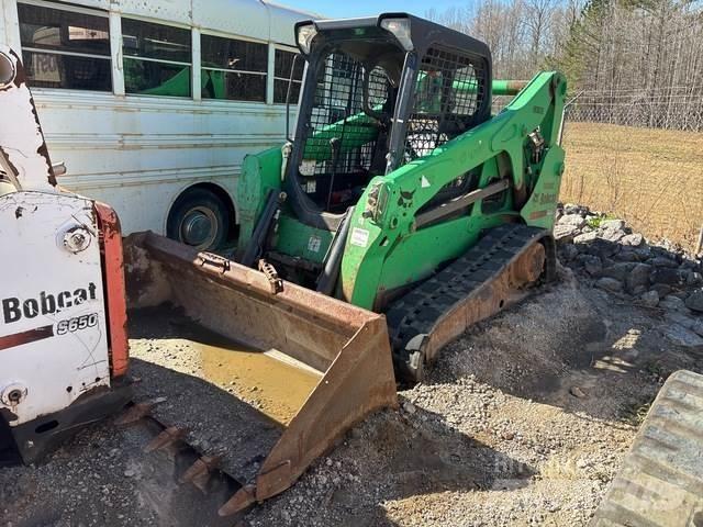 Bobcat T650 Krautuvai su šoniniu pasukimu