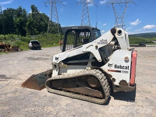 Bobcat T650 Krautuvai su šoniniu pasukimu