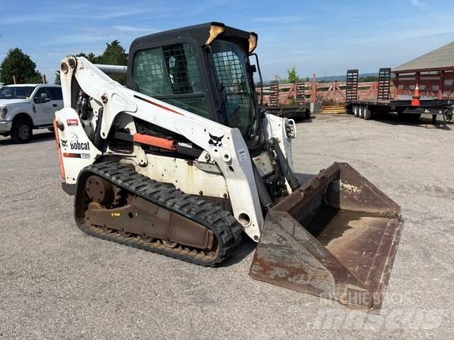 Bobcat T650 Krautuvai su šoniniu pasukimu