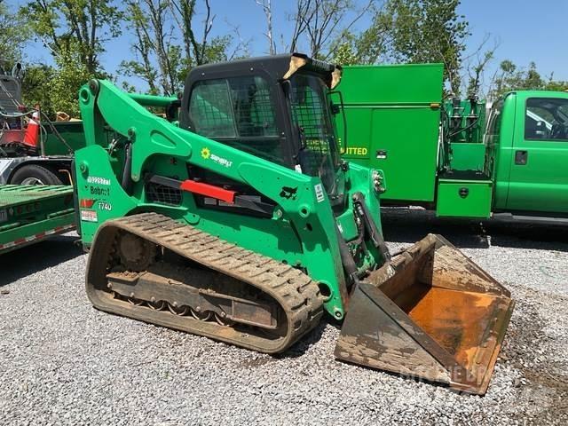 Bobcat T740 Krautuvai su šoniniu pasukimu