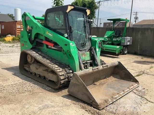 Bobcat T740 Krautuvai su šoniniu pasukimu
