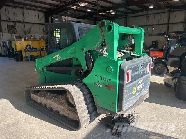 Bobcat T740 Krautuvai su šoniniu pasukimu